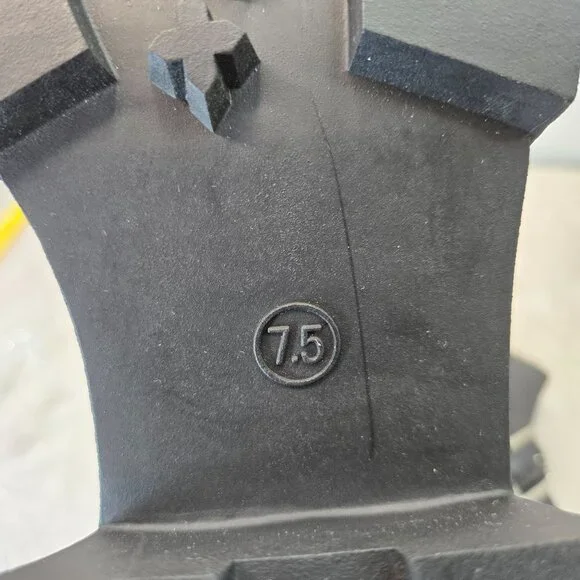 Madden Girl Black Chunky Heel Mary Janes - Picture 10 of 12